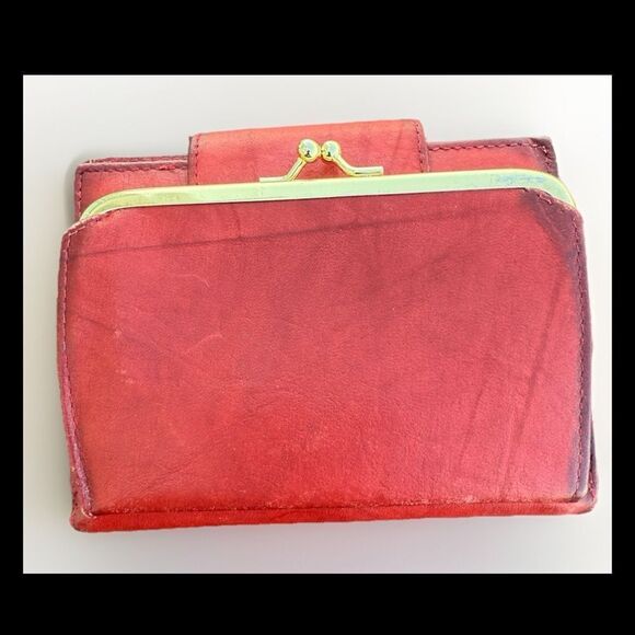 Julia Buxton Heiress Red Leather Wallet - Picture 2 of 7